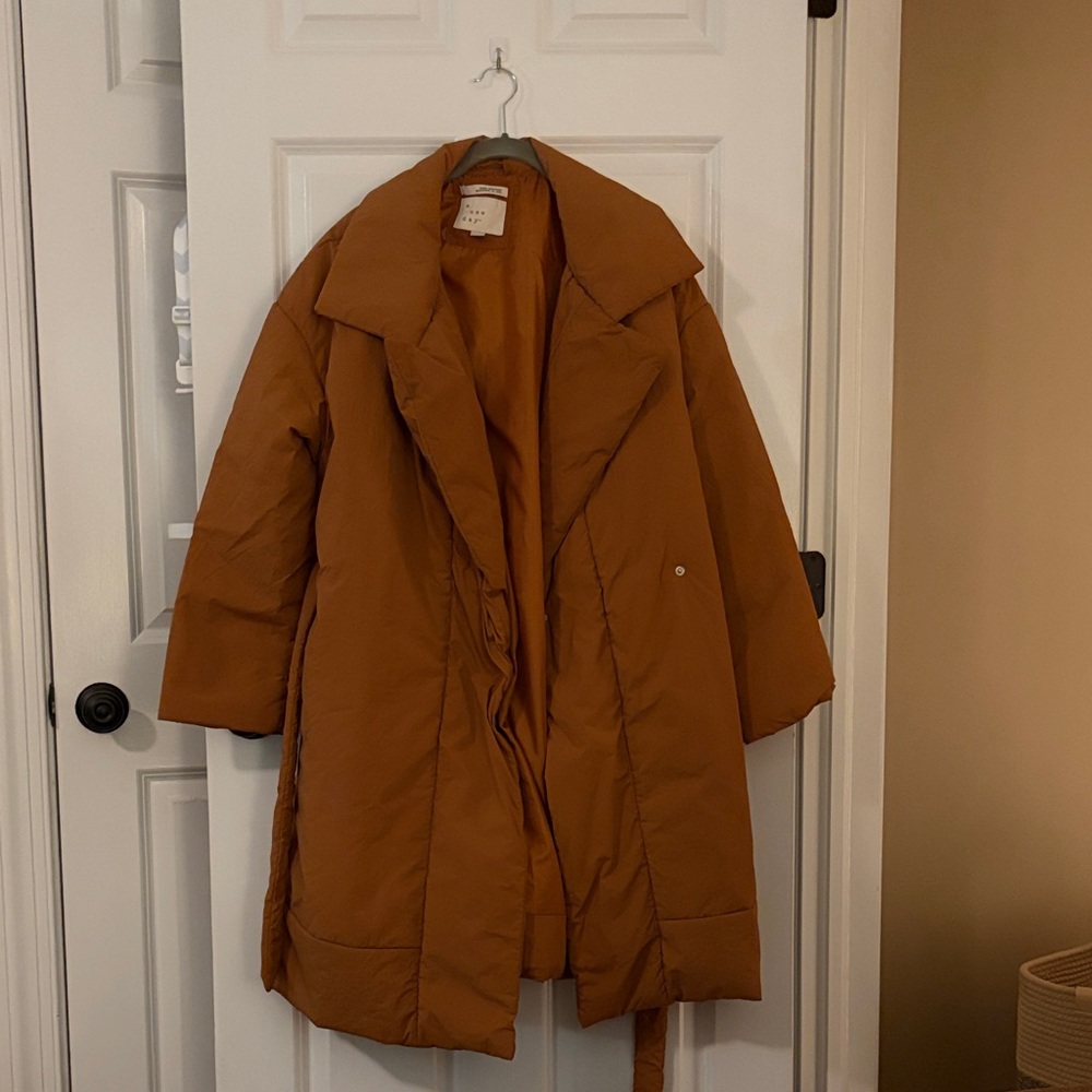 Women's Trench Style Puffer Jacket